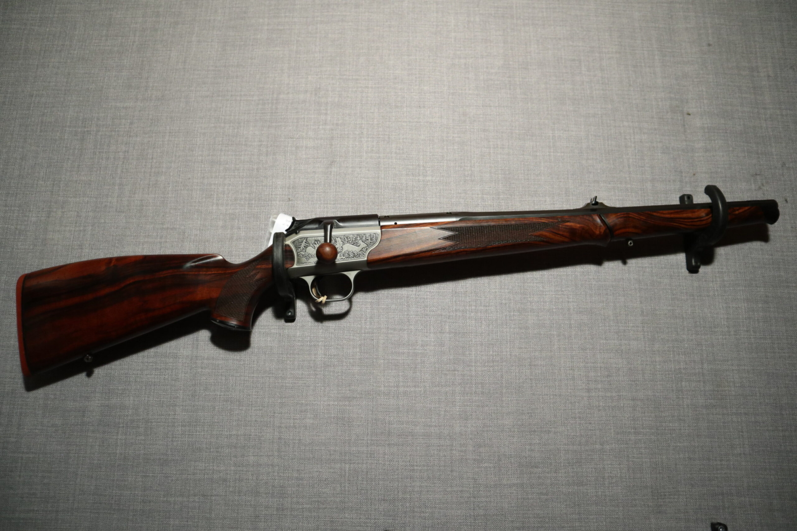 BEG Blaser r93 Lux octagon hel kal30-06 nr:9151672